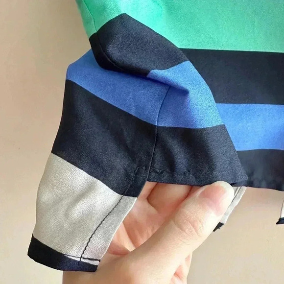 The Limited Horizontal Striped Tank Top, Blue and Teal Stripes Shirt, Size XS - Picture 6 of 16